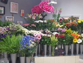 Deliver Flowers with Online Flower Delivery Service In Singapore